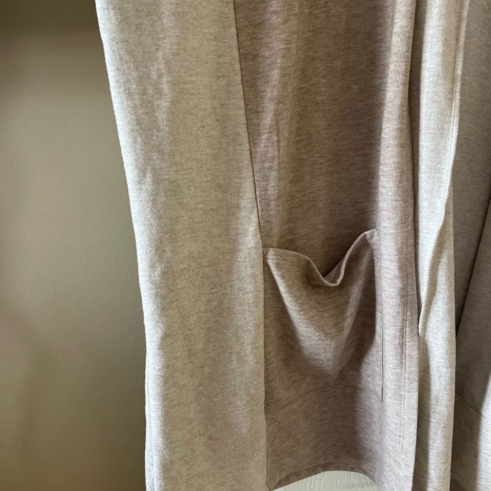 Anybody cardigan • Women’s XL - Picture 4 of 5